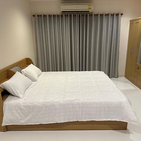 Country Complex Bangna Aparthotel กรุงเทพมหานคร ภายนอก รูปภาพ