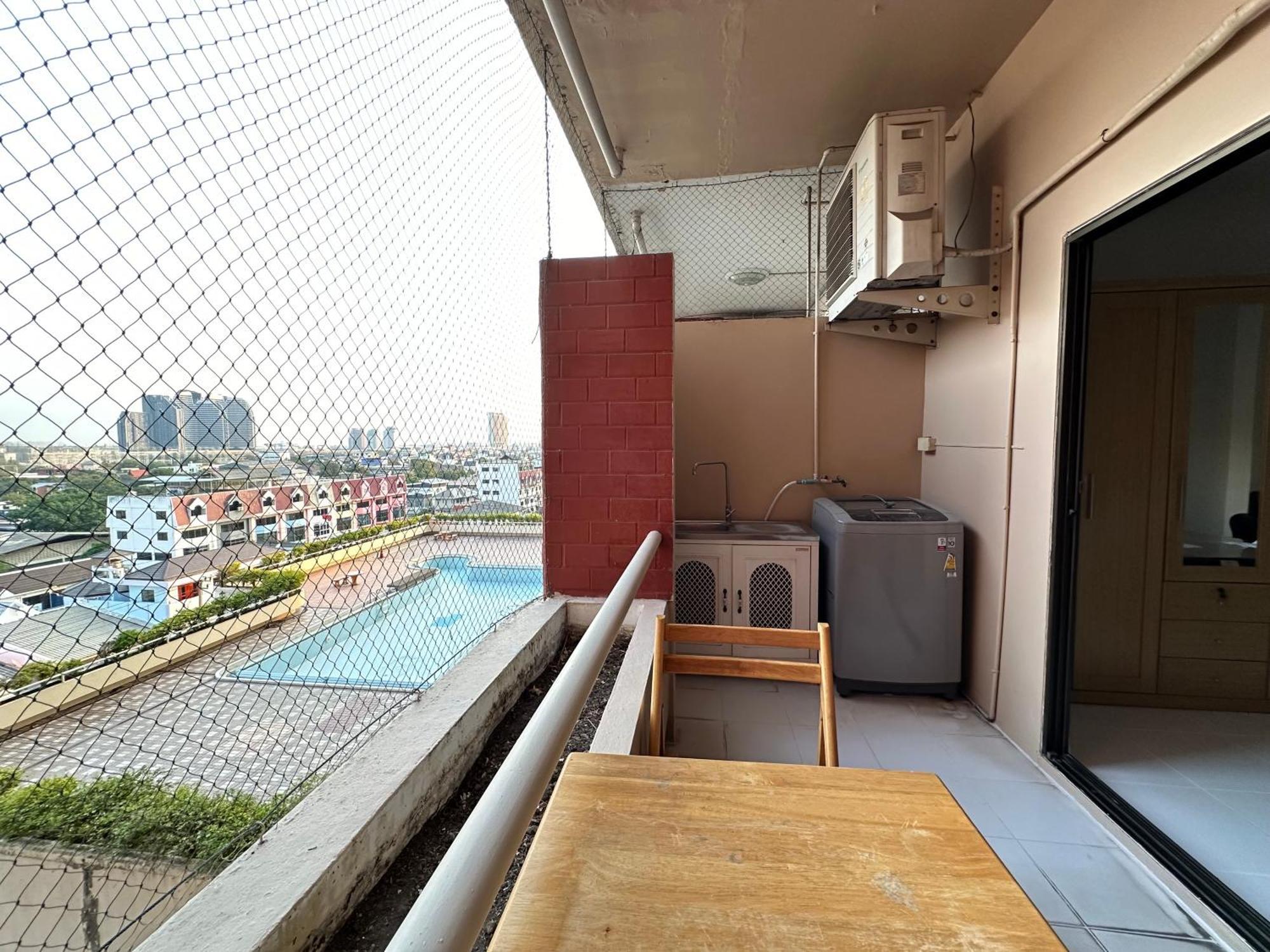Country Complex Bangna Aparthotel กรุงเทพมหานคร ภายนอก รูปภาพ