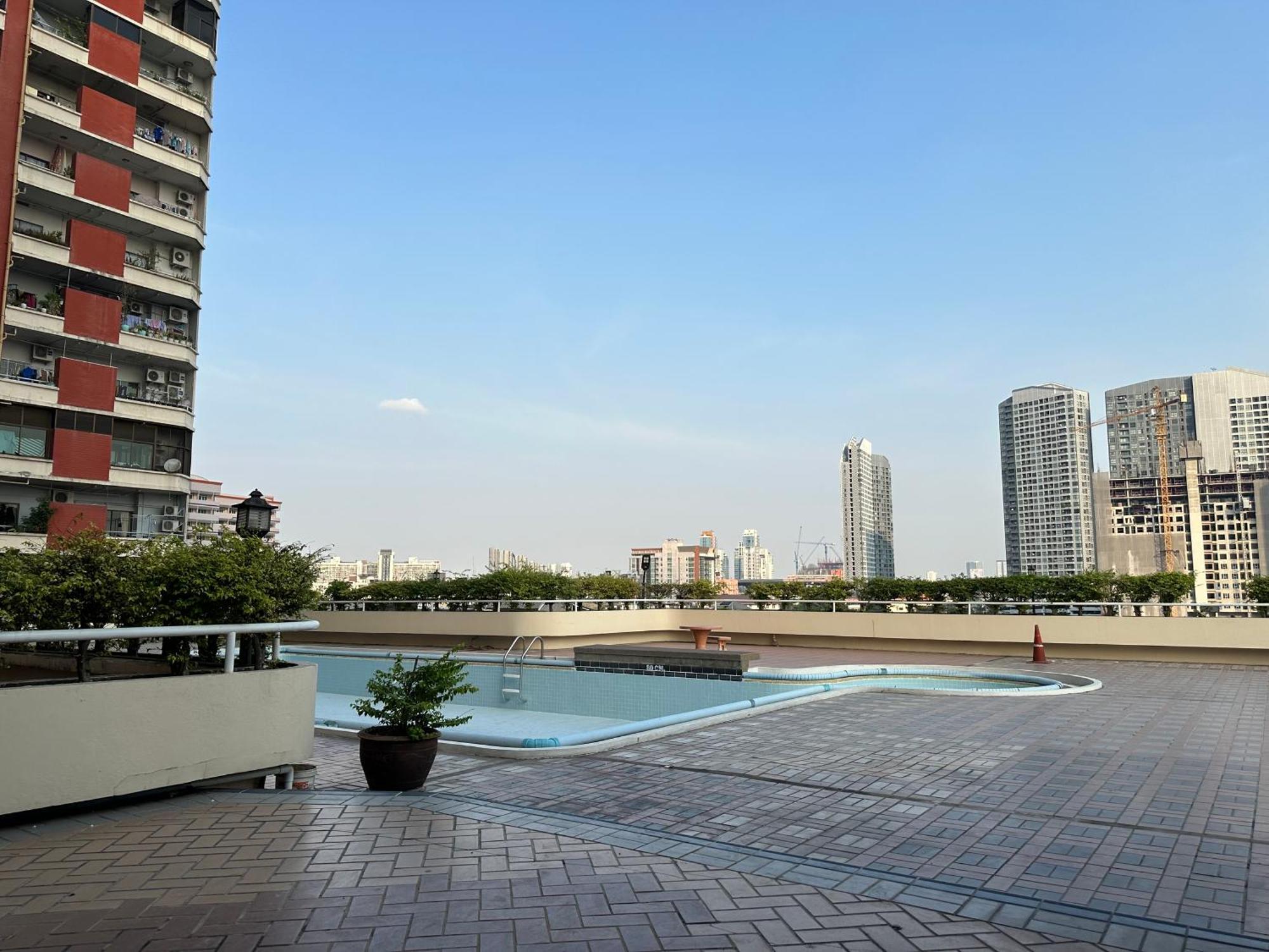 Country Complex Bangna Aparthotel กรุงเทพมหานคร ภายนอก รูปภาพ