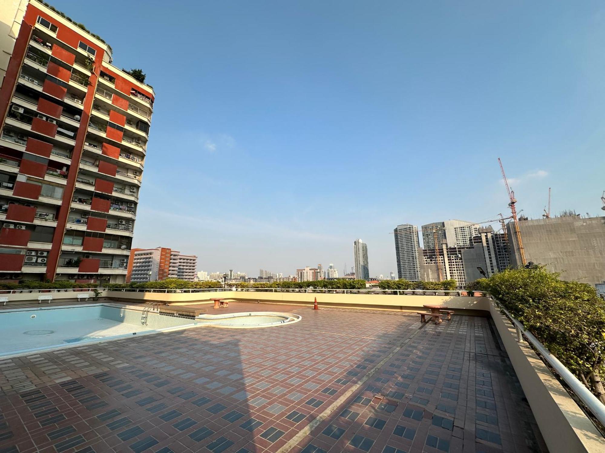 Country Complex Bangna Aparthotel กรุงเทพมหานคร ภายนอก รูปภาพ