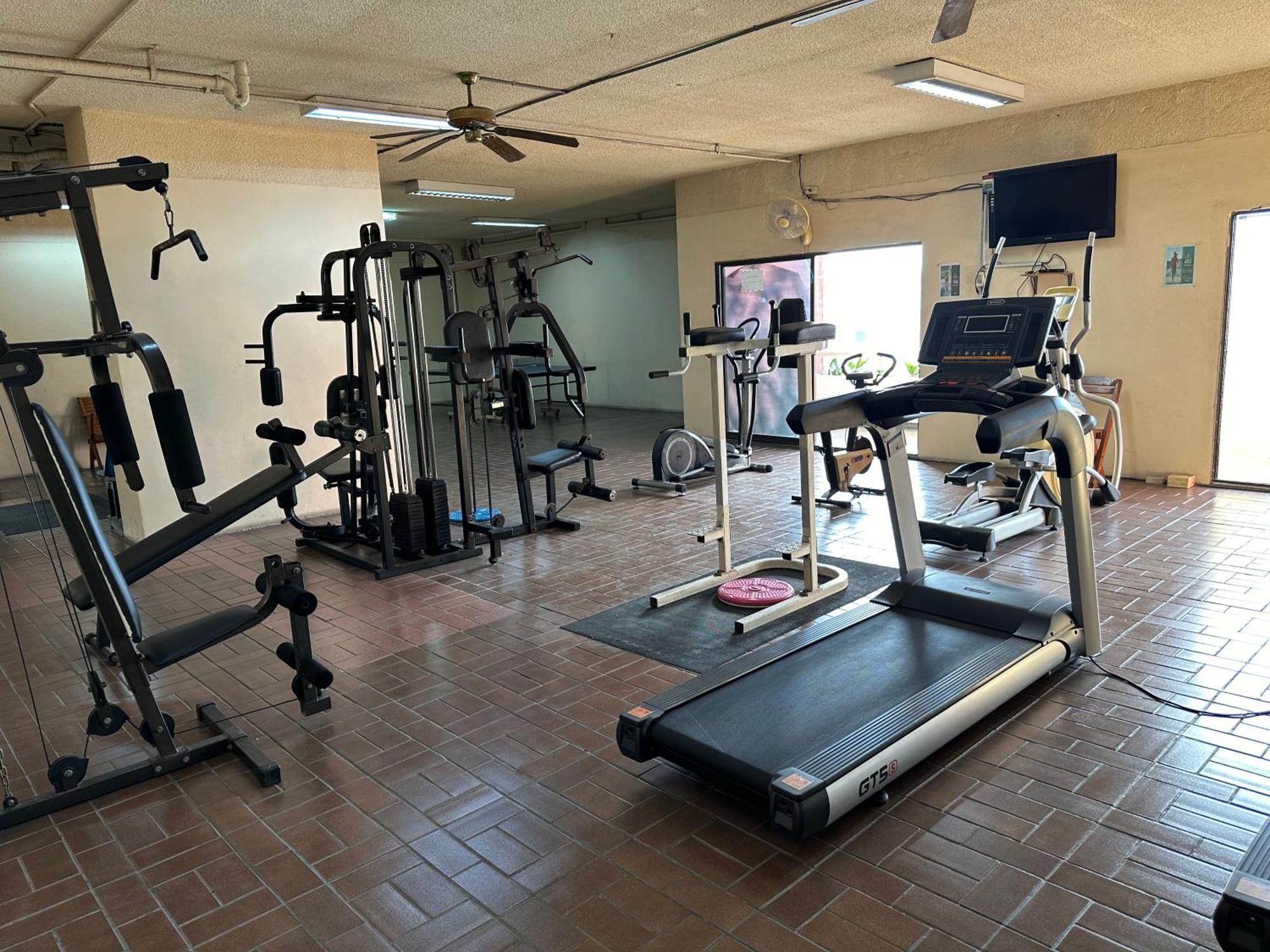 Country Complex Bangna Aparthotel กรุงเทพมหานคร ภายนอก รูปภาพ